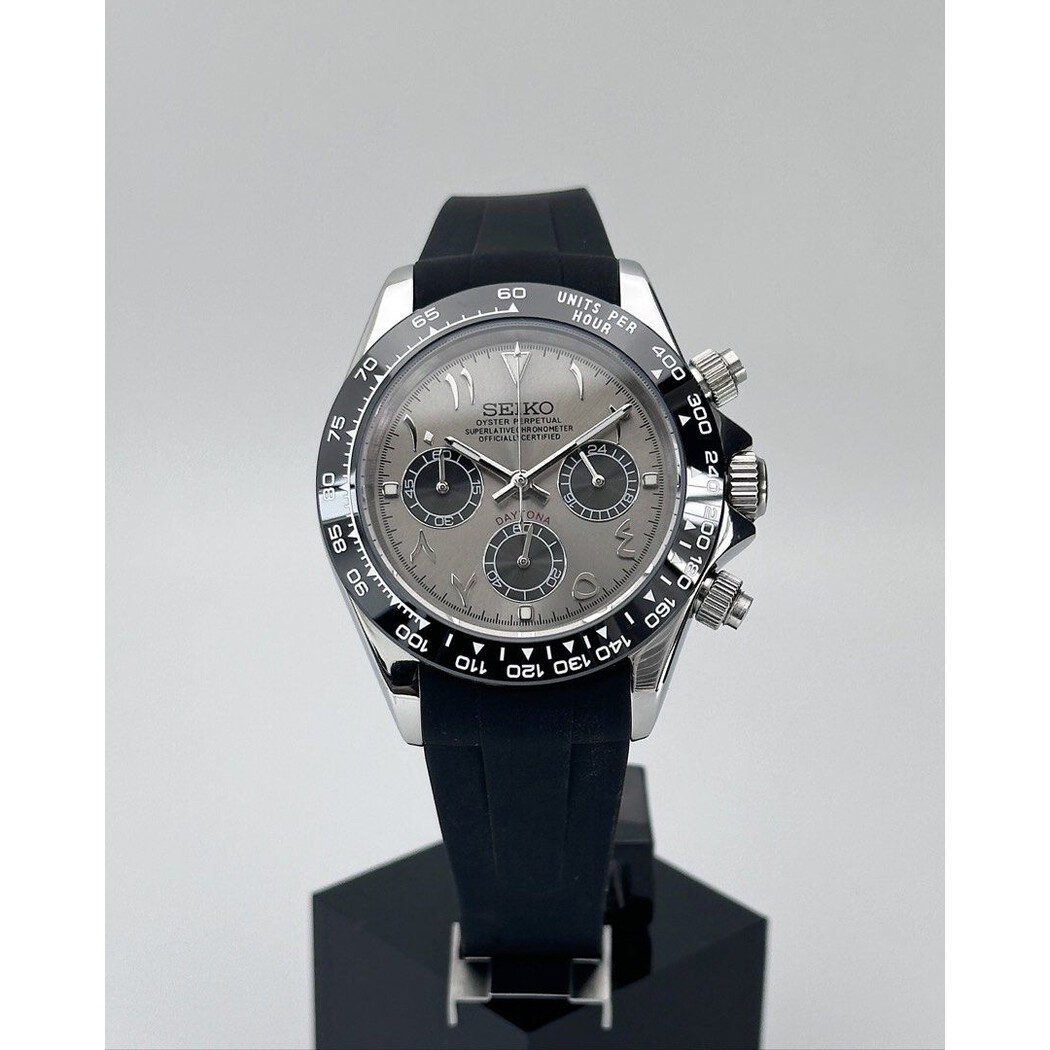 Custom Seiko Mod • Rhodium Grey Arabic Daytona Quartz Chronograph • 39.5mm